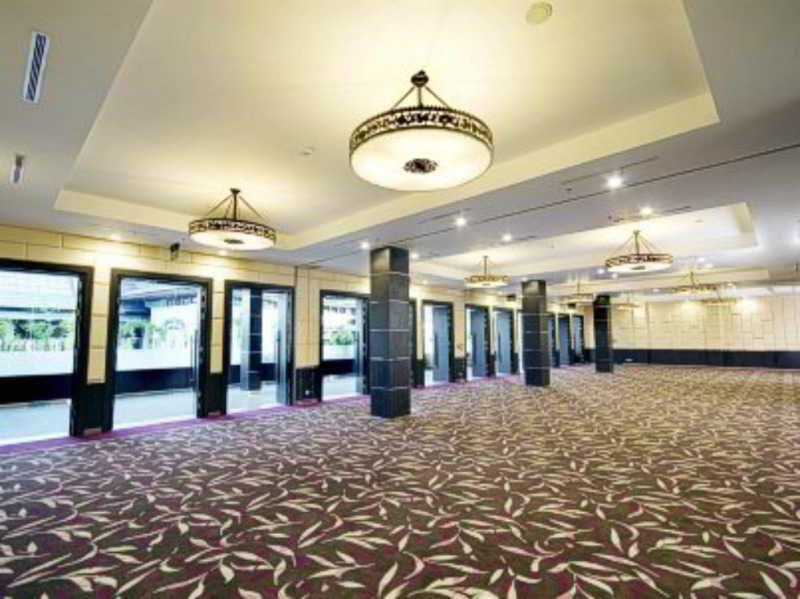 Mercure Pontianak City Center Экстерьер фото